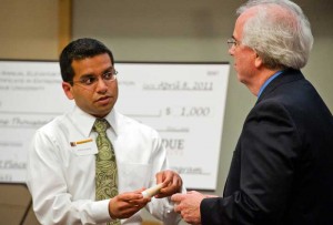 elevator-dentural Ankit Gupta at Purdue Elevator Pitch Competition